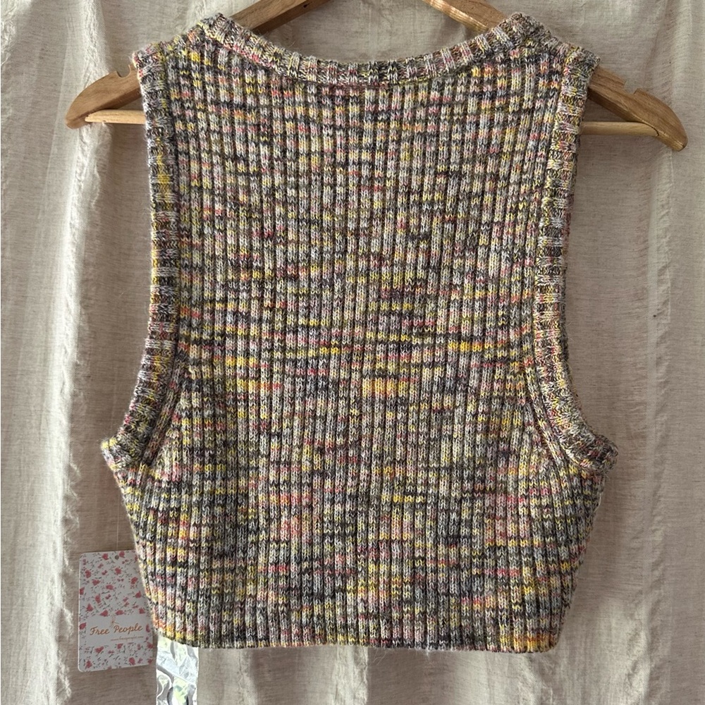 NWOT Free People Mystic Island Vest beach shells combo size small - Picture 6 of 9